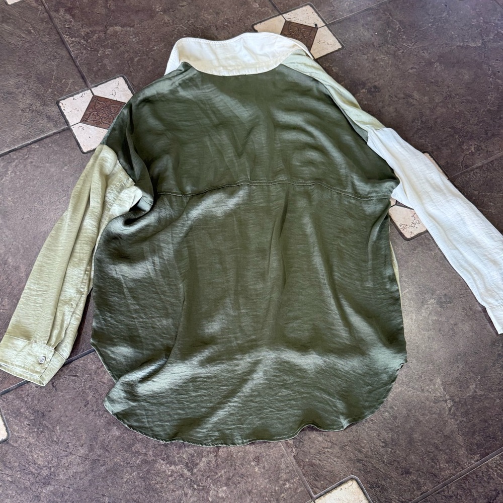 Olive and Cream Women's Button Down Shirt - Picture 2 of 3
